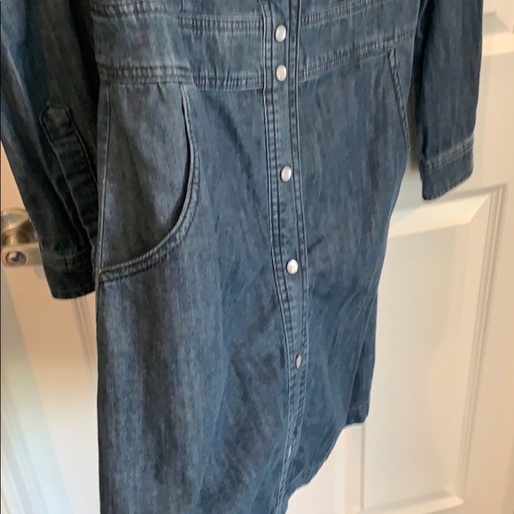 Boden Denim Dress. Size 8r - Picture 4 of 4